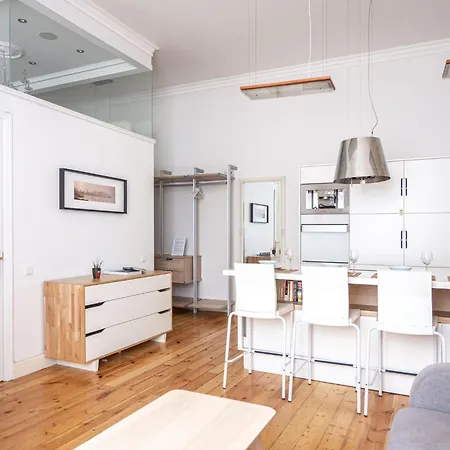 Design Meets Comfort - Embassy Area - By Innorental *