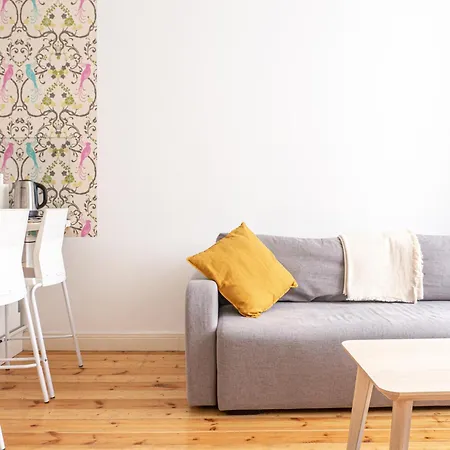 Design Meets Comfort - Embassy Area - By Innorental