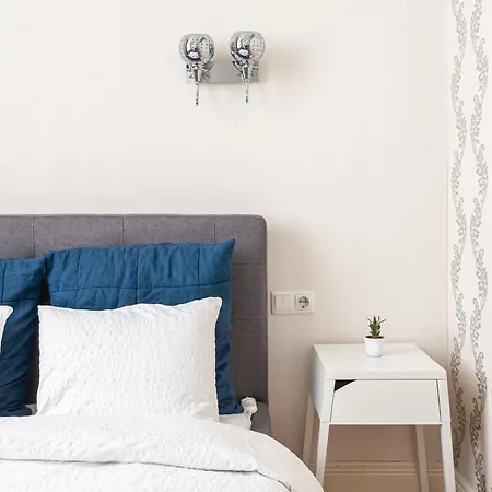 Design Meets Comfort - Embassy Area - By Innorental *